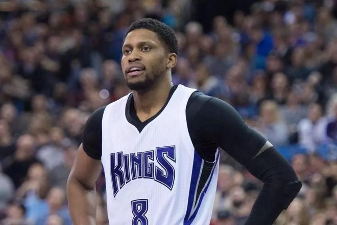 相比之下 相比之下