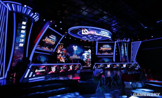 和技战术演 和技战术演